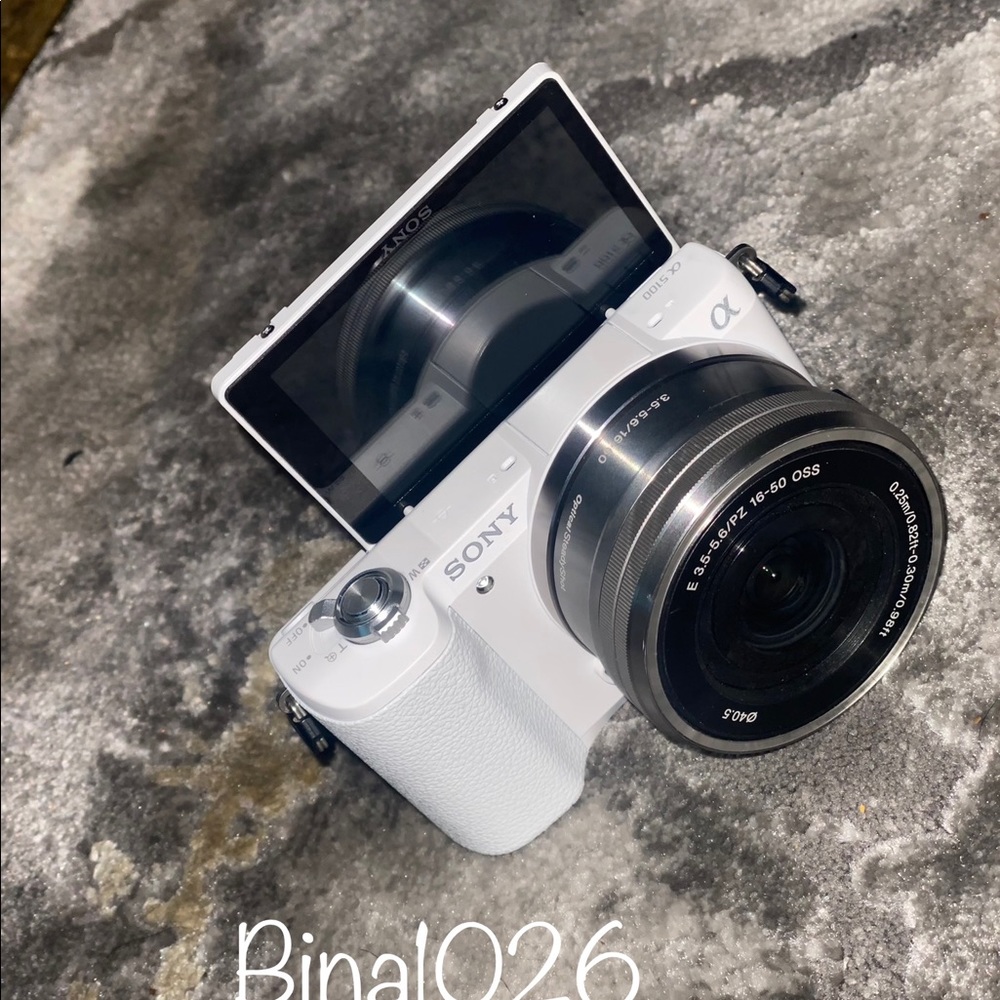 Sony A5100